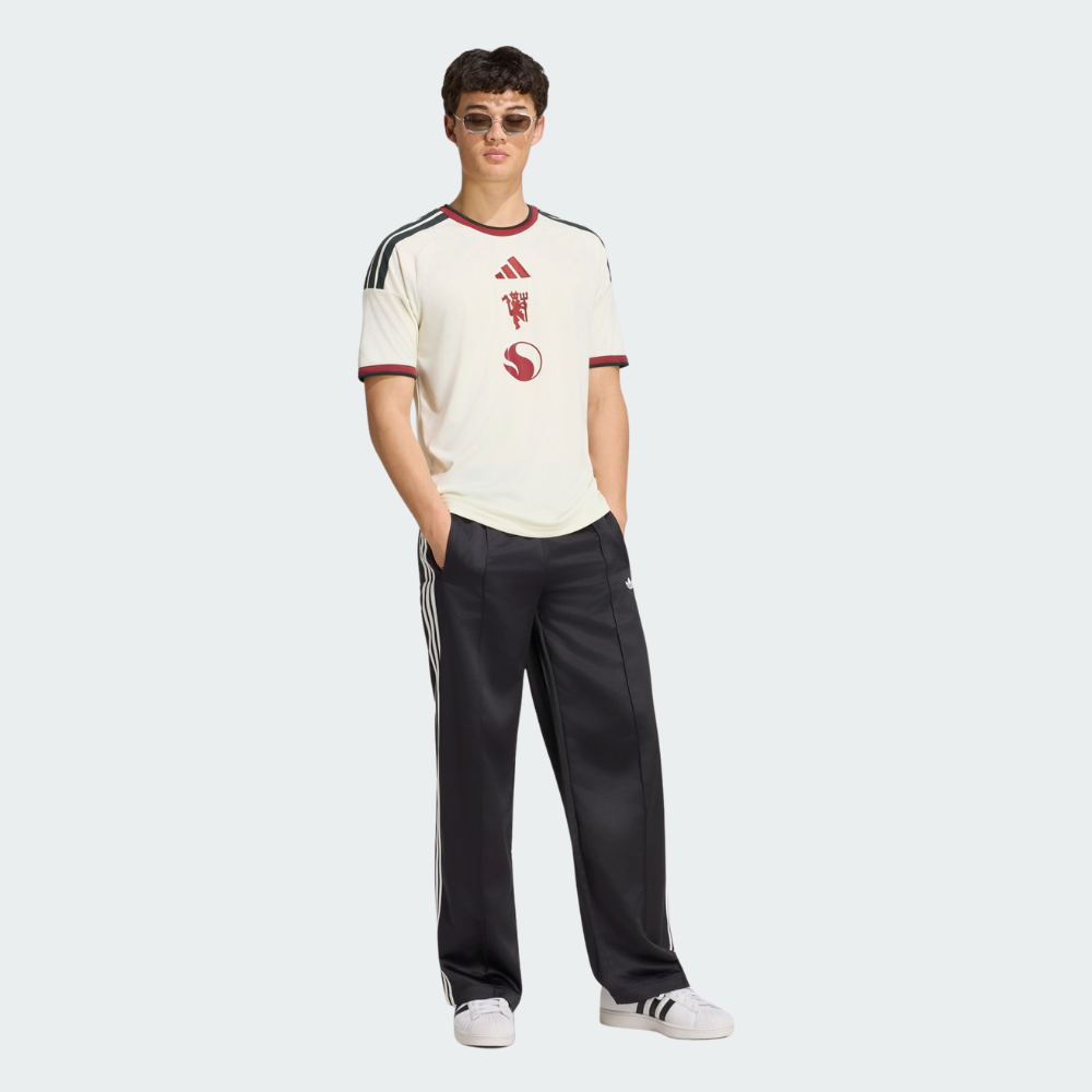 adidas Manchester United 2026/27 Men's Third Jersey - Ivory